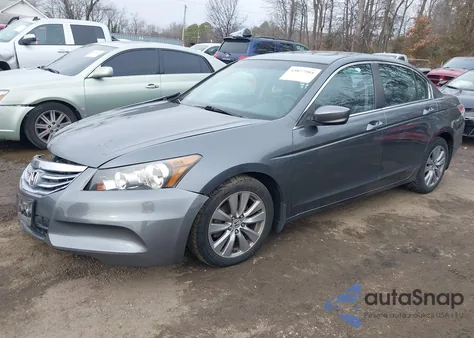 2012 Honda Accord 2.4 Ex-L z USA, uszkodzony, nr VIN 1HGCP2F84CA131207